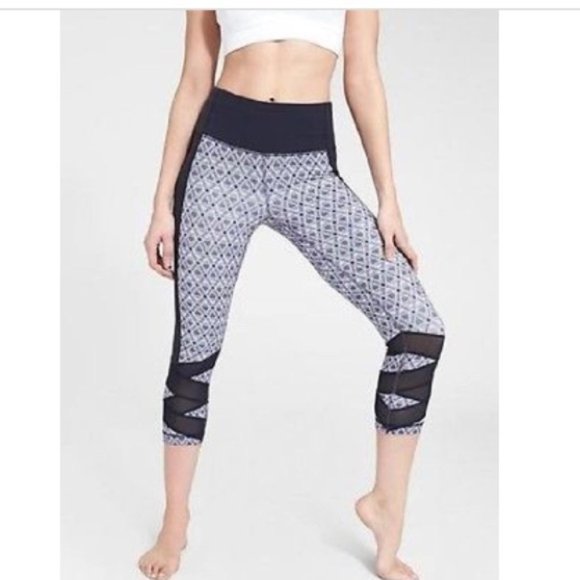 Athleta Pants - EUC athleta Mantra Capri Navy Multi Print sheer S